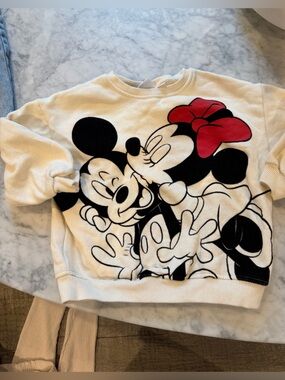Zara Cream Minnie & Mickey Graphic Sweatshirt with Red Bow
